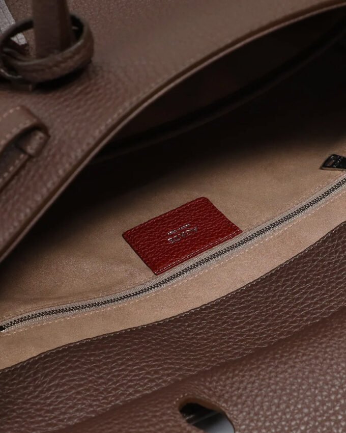 Ostro Dark Brown