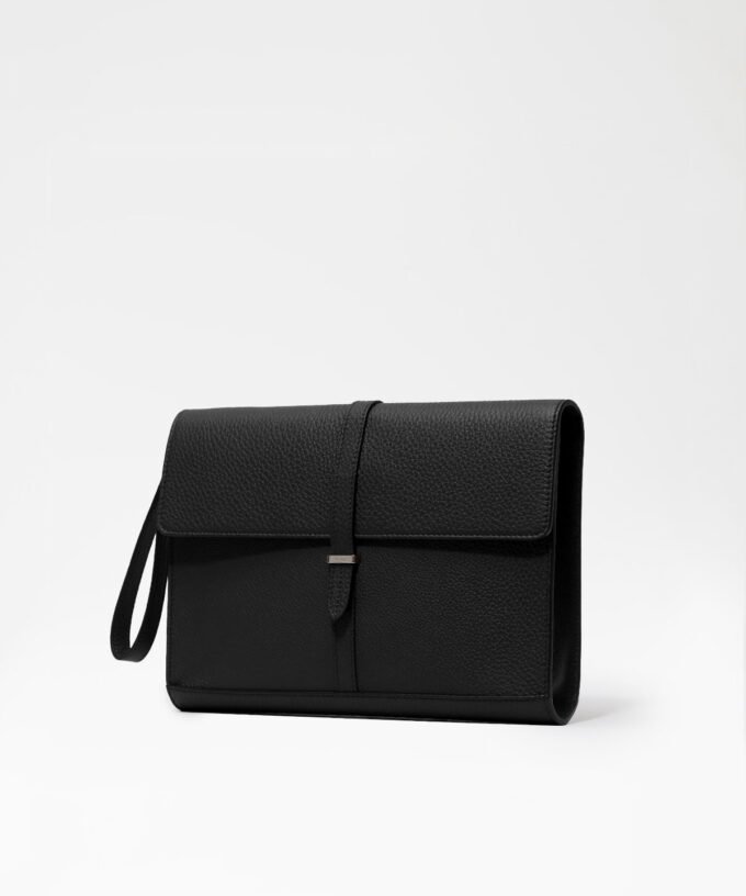 Breva Black