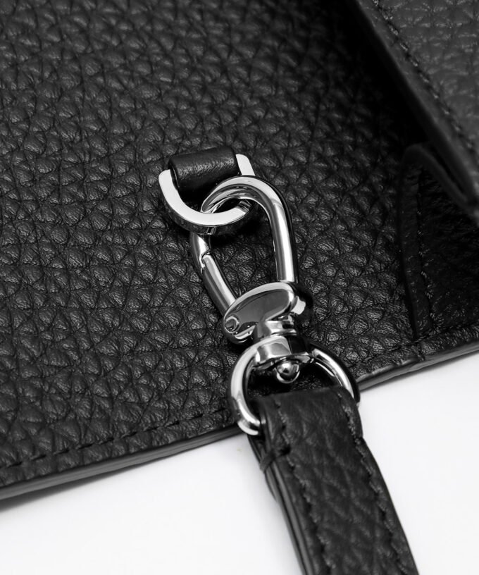 Breva Black