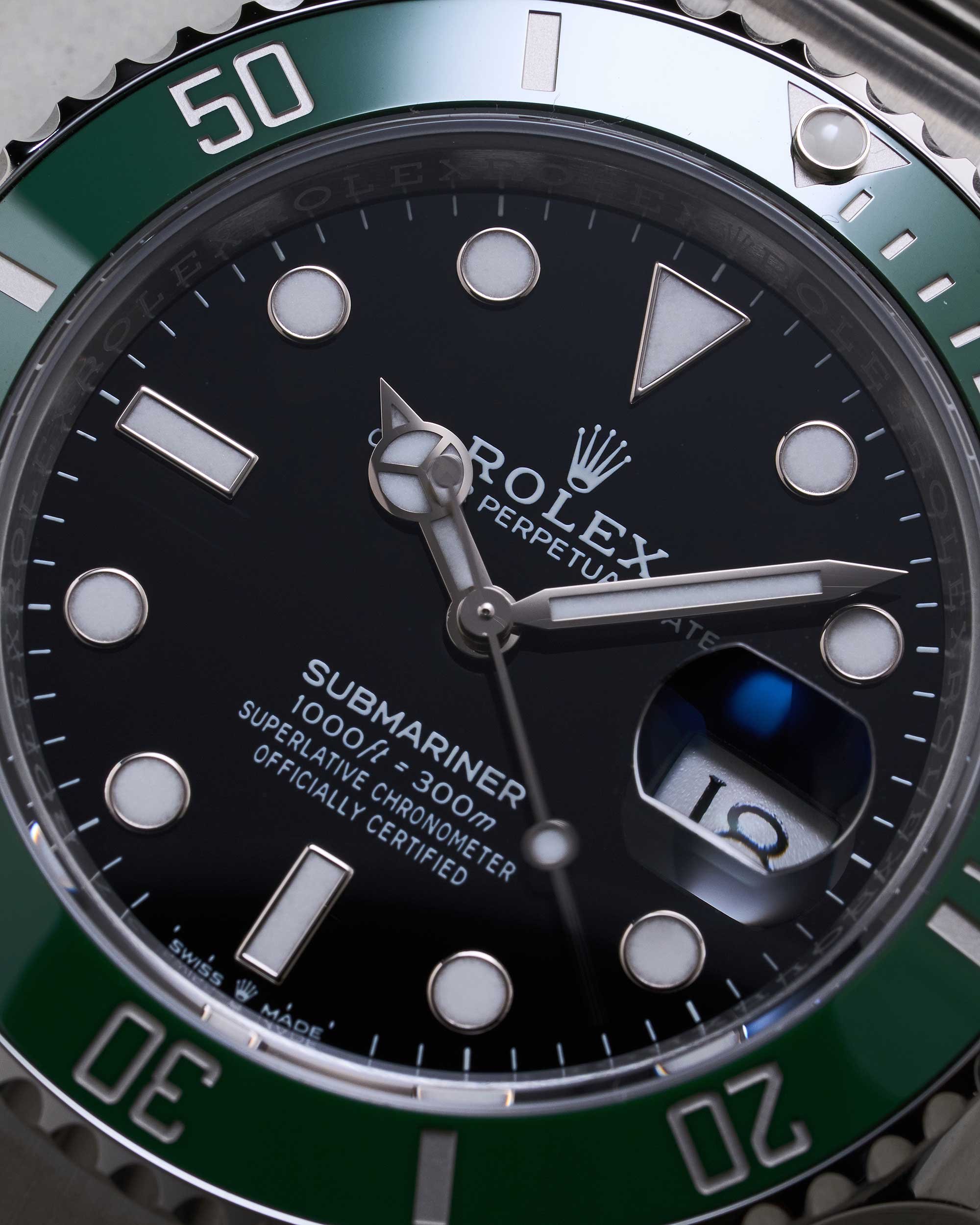 Submariner Starbucks