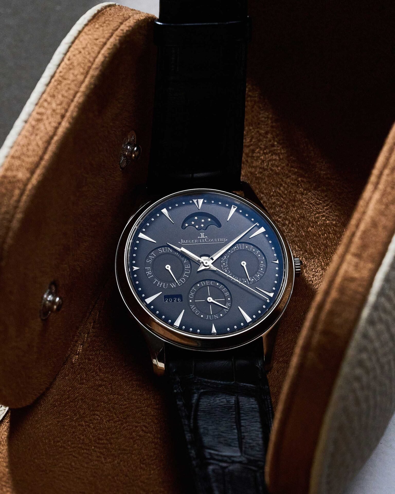 Master Ultra Thin Perpetual Calendar